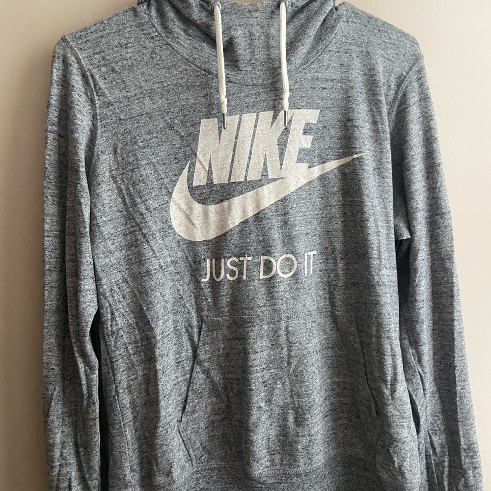 Nike Women's NSW Fleece Hoodie Varsity